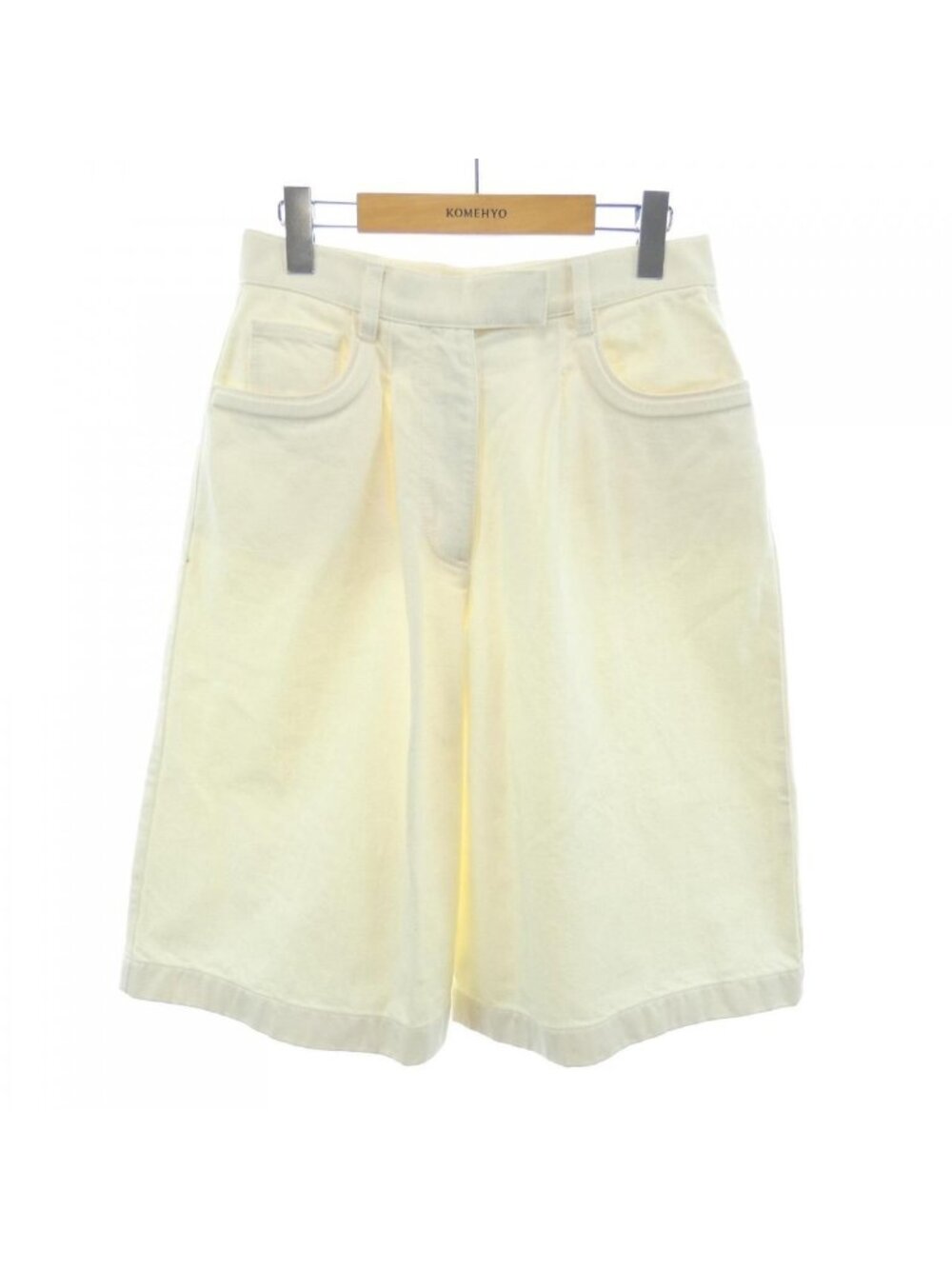 Fendi Shorts Beige